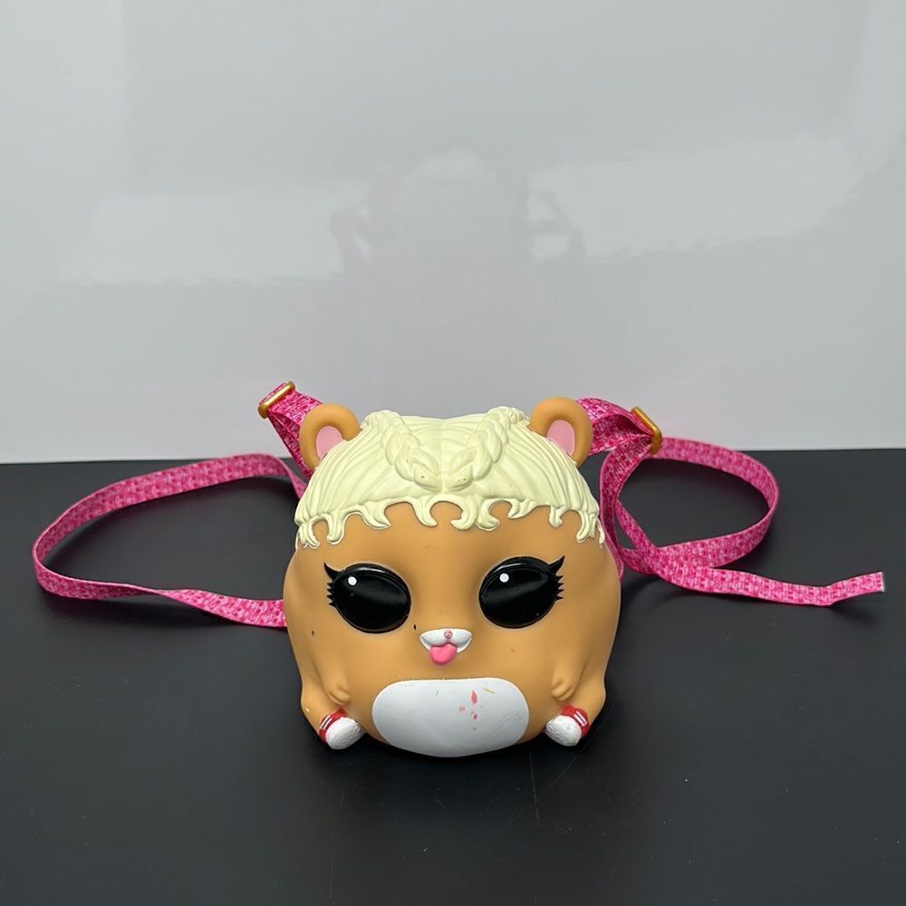2018 MGA Hamster Carry Along Bank LOL Surprise 5.5"